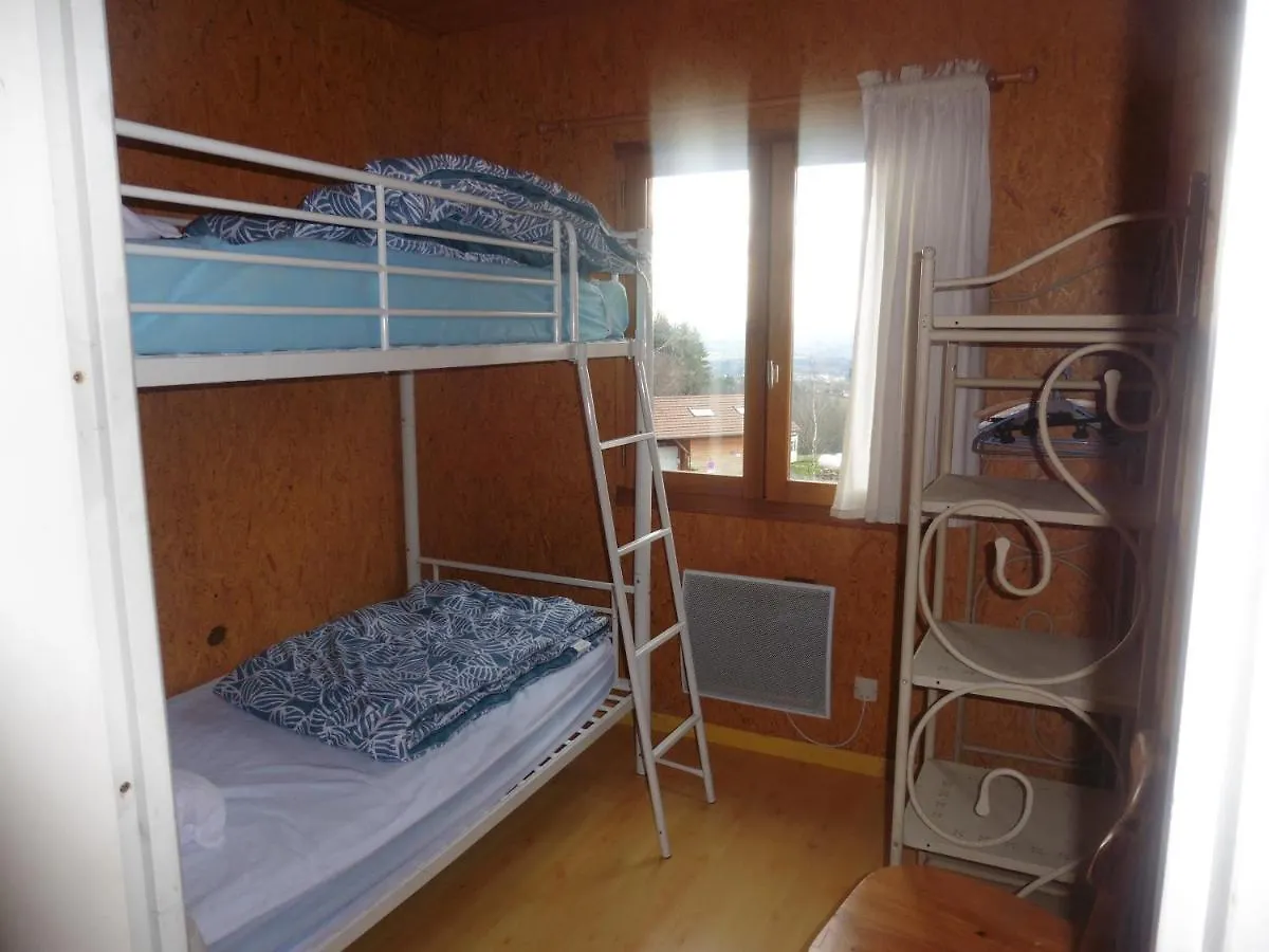 Camping Le Montbartoux Vollore-Ville France